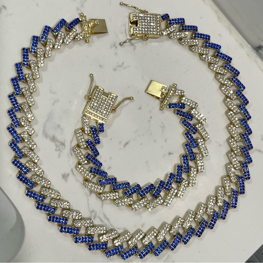 Bling Jewelry Blue and Gold Necklace